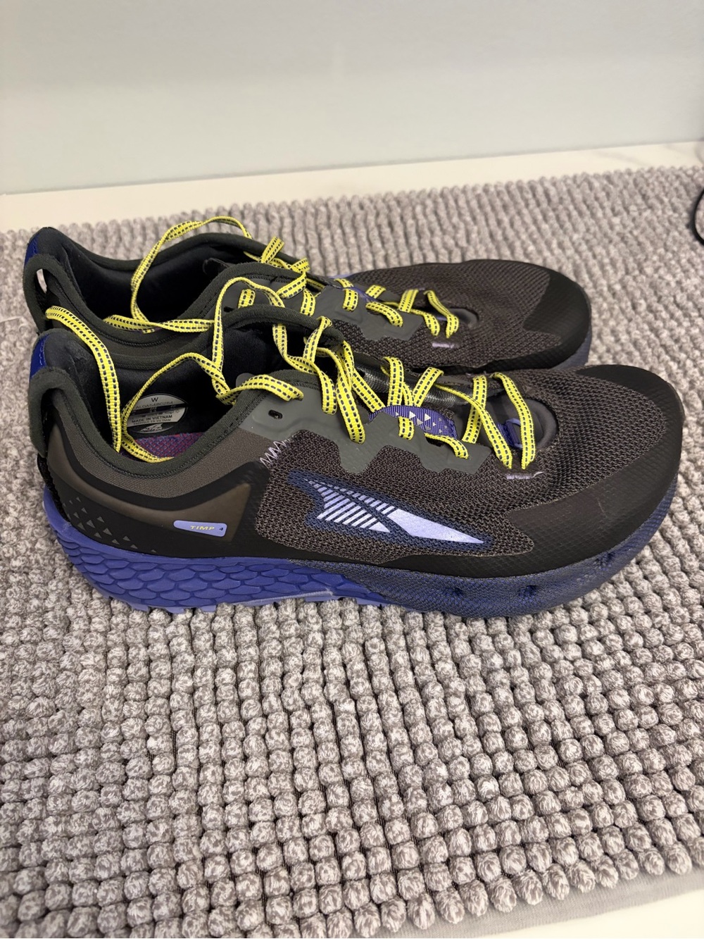 Altra Timp 4, 11, black